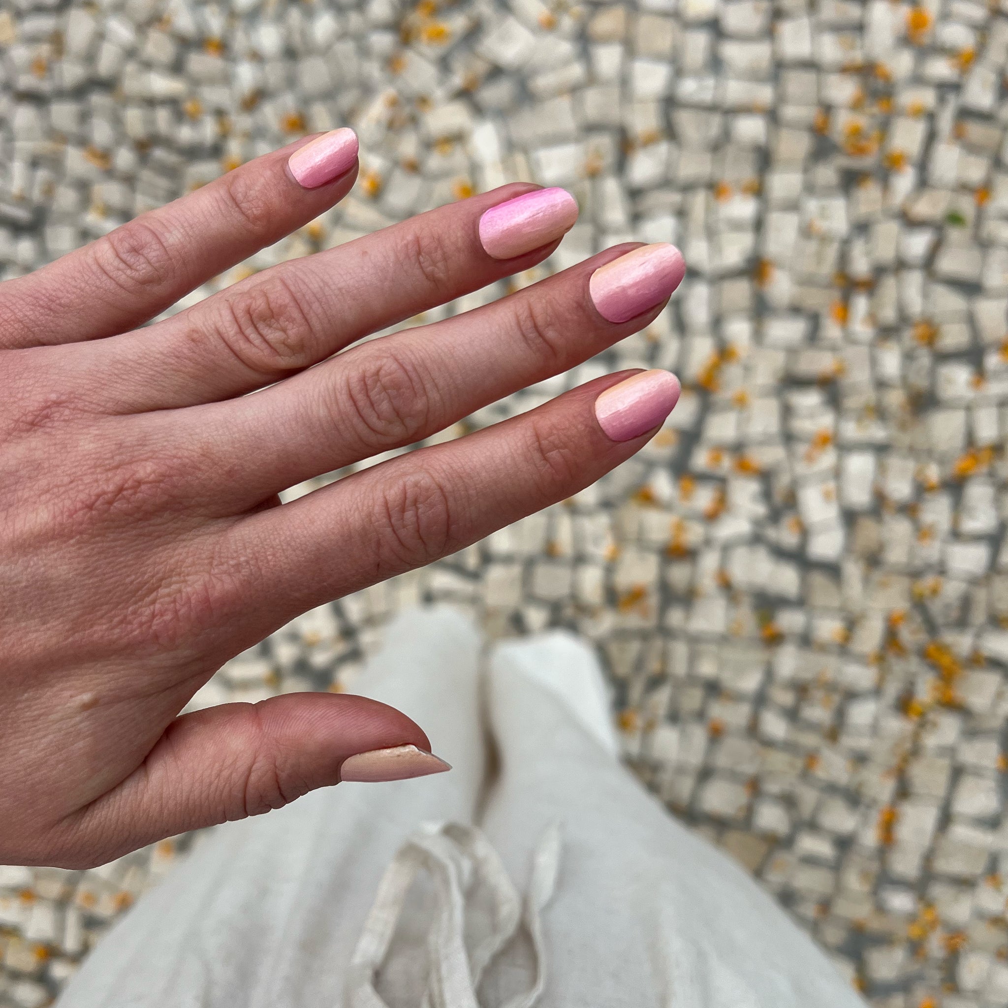 Glossy Pink