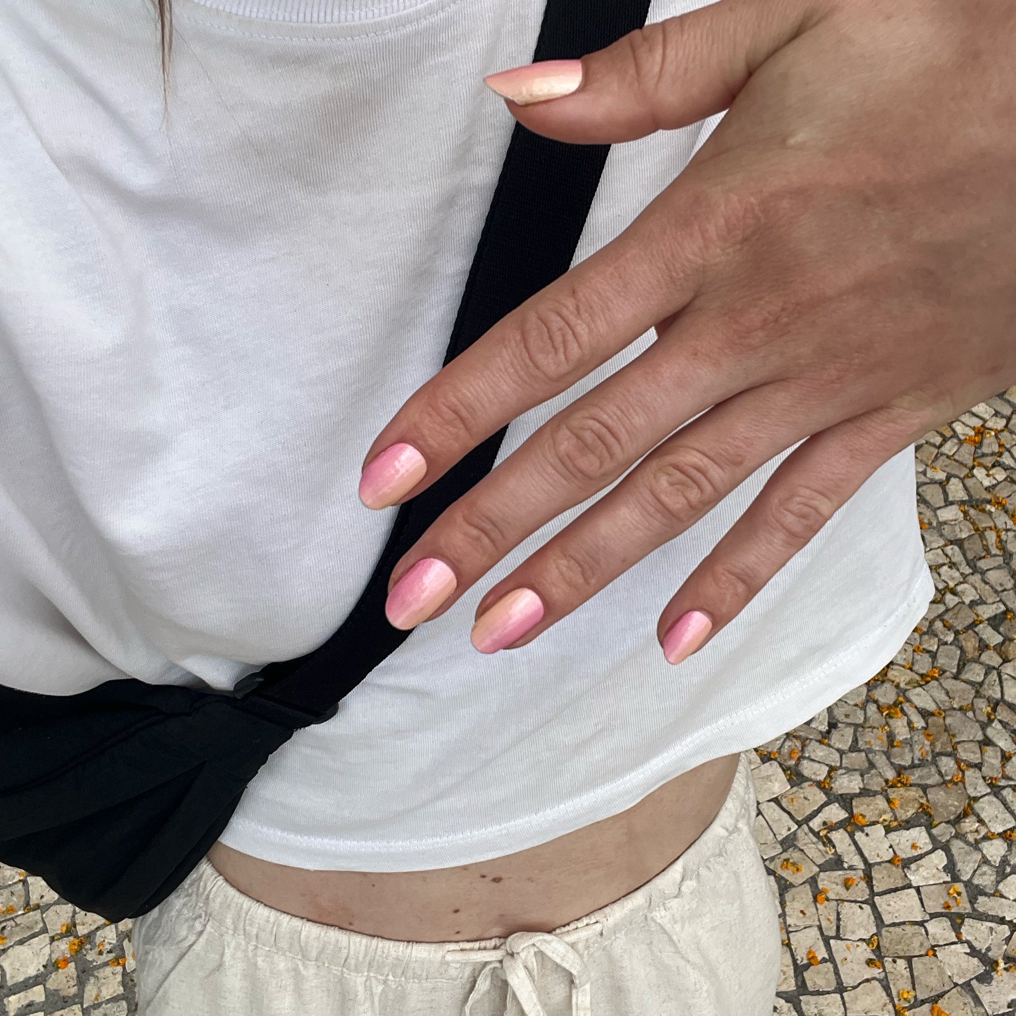 Glossy Pink