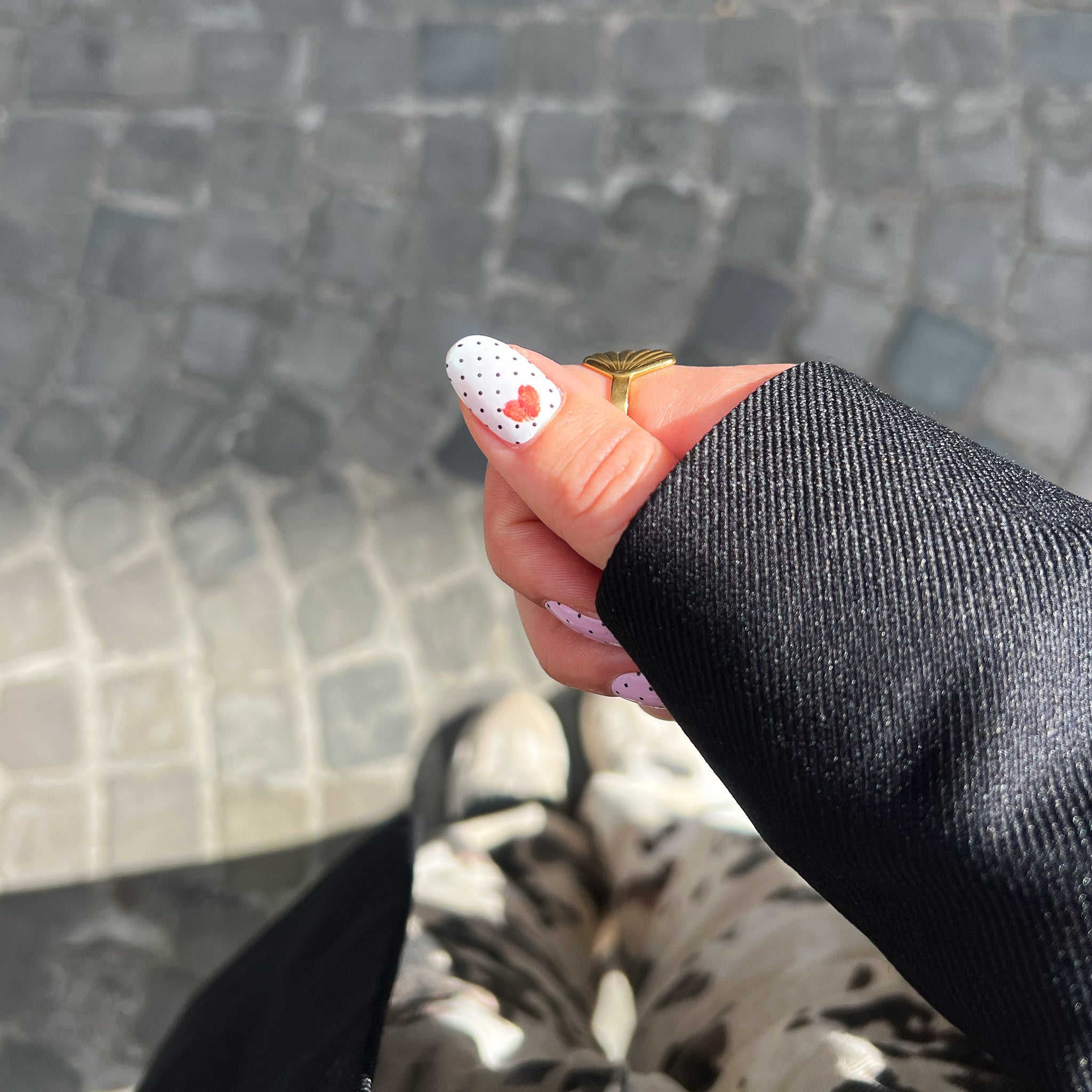 Dotted Feelings