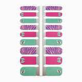 Productfoto van nagelstickers voor kids met zebra in verschillende kleuren op witte achtergrond